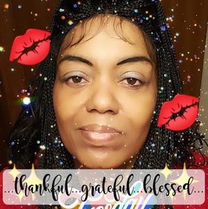 Meet your Posher, Celeste